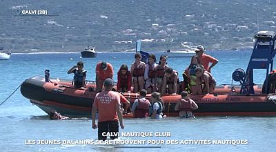 video | Calvi Nautique Club : les jeunes balanins se retrouvent pour des activités nautiques